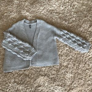 Francesca’s Boutique Puff Sleeved Sweater/Caridgan